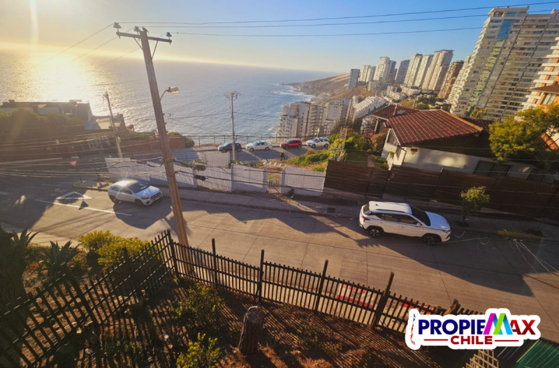 Fotografía de Vendemos Terreno Con Vista Al Mar en Reñaca Costa