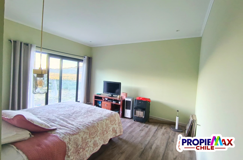 Hermosa Casa en Exclusivo Sector Zapallar, 5300 M2 Terreno