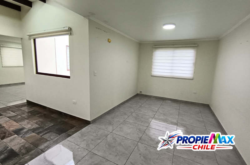 Hermosa Casa Mediterránea en Exclusivo Sector Zapallar