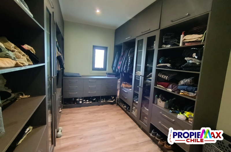Hermosa Casa en Exclusivo Sector Zapallar, 5300 M2 Terreno