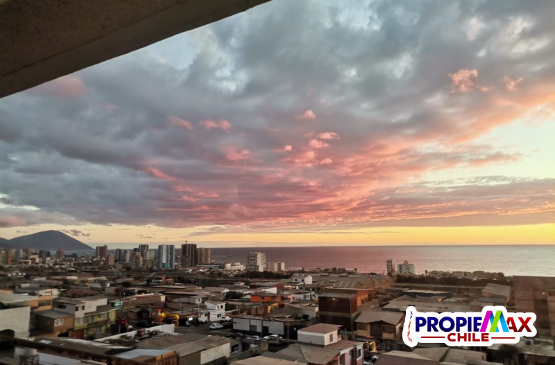 Vendemos Excelente Departamento en Carlos Oviedo Cavada