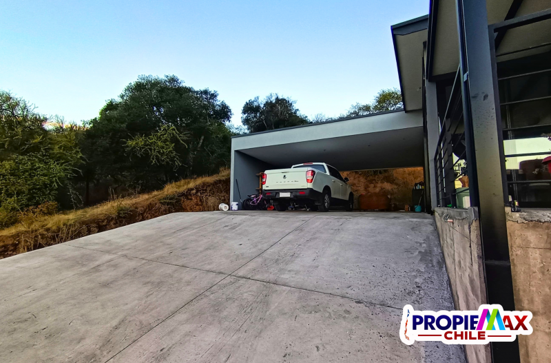 Hermosa Casa en Exclusivo Sector Zapallar, 5300 M2 Terreno