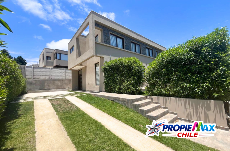 Exclusiva Casa en Pinares de Montemar | 5D 4B