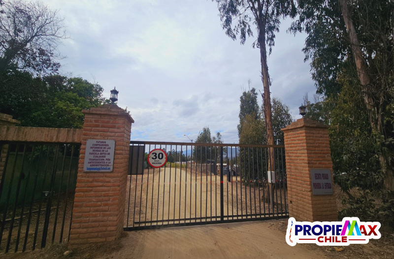 Parcela de 3800 M2 en Condominio Bosques de Mantagua