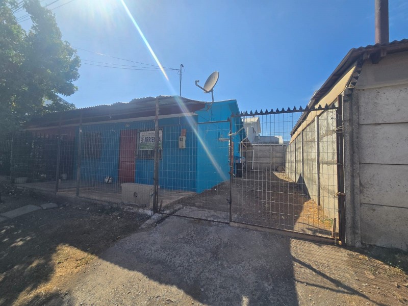 Se Arrienda Casa en Teno