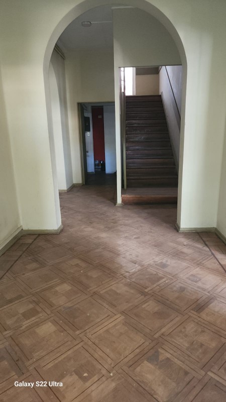 Se Arrienda Casa Comercial en Centro de Curico