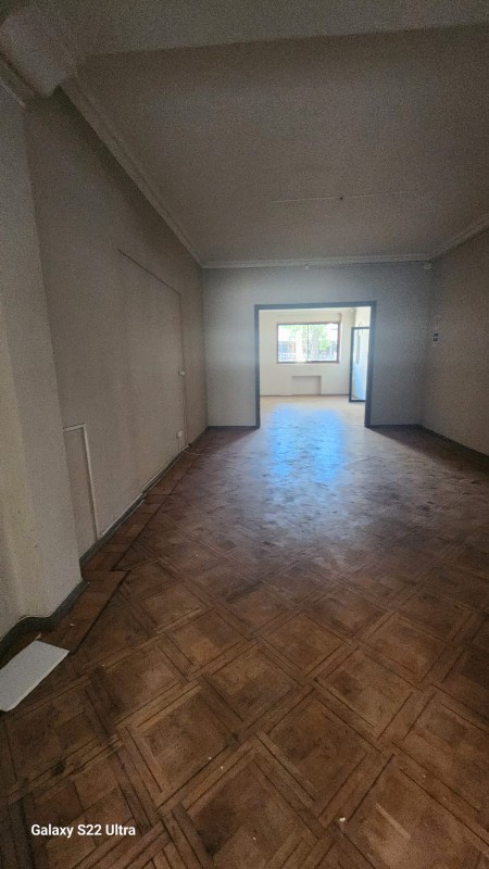 Se Arrienda Casa Comercial en Centro de Curico