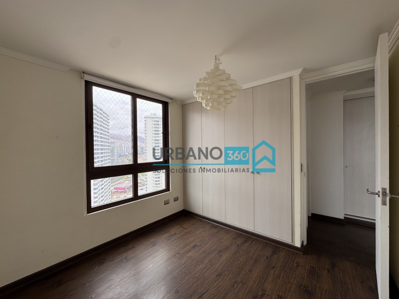 Se Arrienda Amplio Dpto en Edificio Alto Cavancha -Península