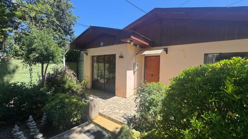 Casa Sólida,1 Piso Con 2 Cabañas, Barrio Norte Villa Alemana