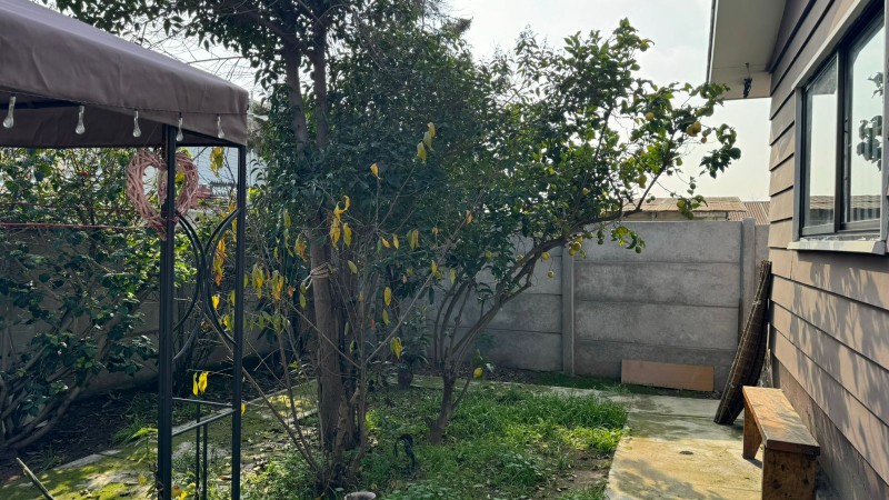 Amplia Casa en Gran Terreno, Belloto Sur