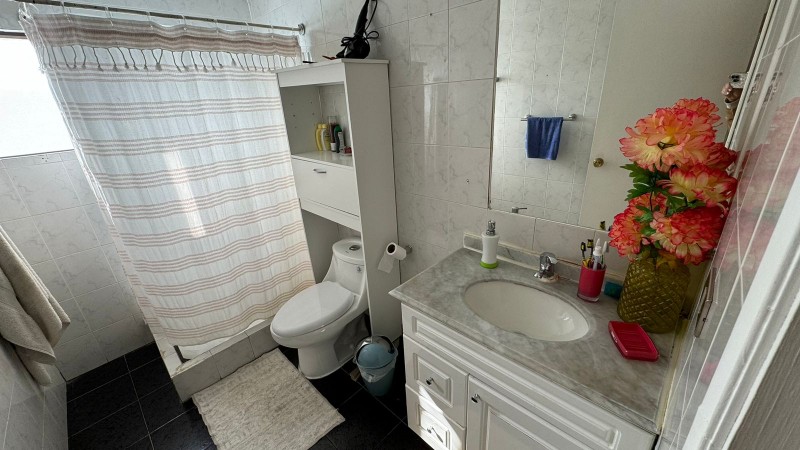 Amplia Casa en Gran Terreno, Belloto Sur