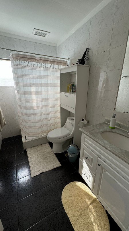 Amplia Casa en Gran Terreno, Belloto Sur