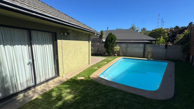 Casa Con Piscina, 1 Piso, Foresta el Carmen, Peñablanca