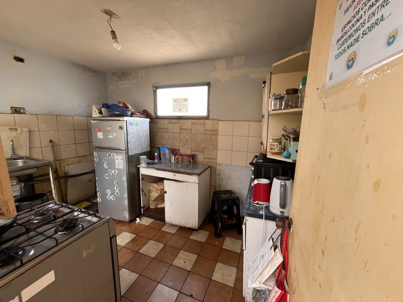 Casa en Venta, Ideal para Inversión, en Calle Talcahuano