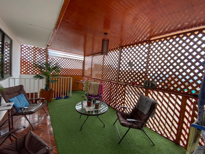 Venta de Casa Con Local Comercial en Av. Américo Vespucio