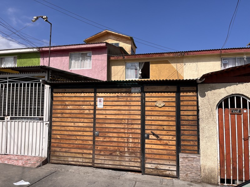 Casa en Venta en Calle Julio Montt N° 650, Sector Norte