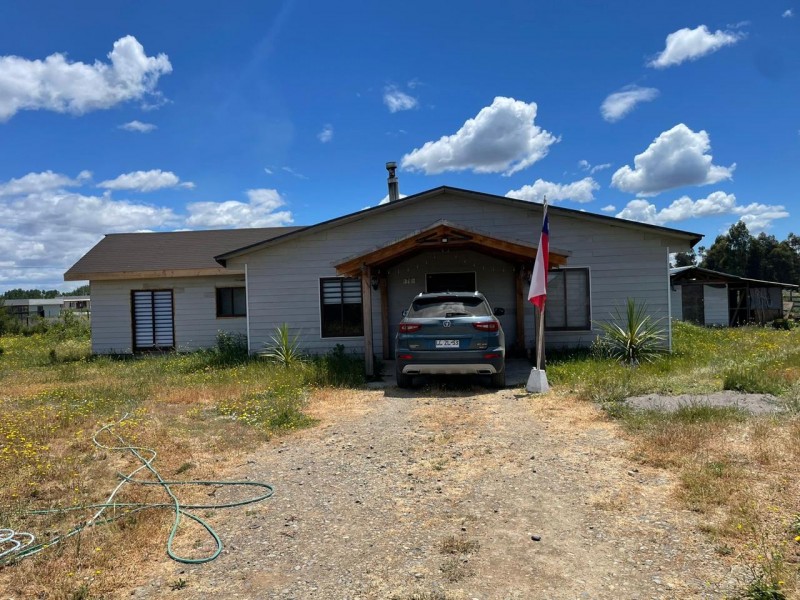 2 Casas A 6.6 Km de Parral Sector los Corrales