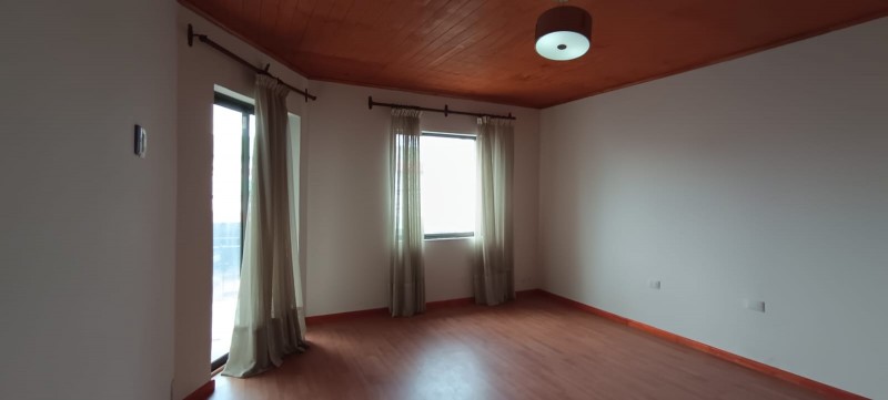 Se Vende Casa en Pleno Centro de Parral Calle Anibal Pinto