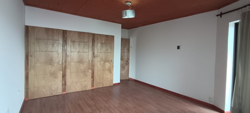 Se Vende Casa en Pleno Centro de Parral Calle Anibal Pinto