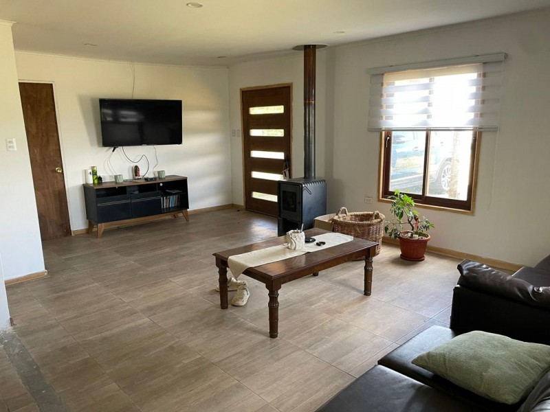2 Casas A 6.6 Km de Parral Sector los Corrales