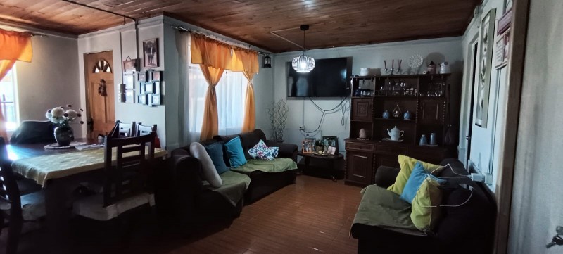 Se Vende Casa en Parral Sector 5 Sur