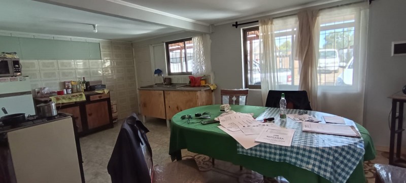 Se Arrienda Casa en las Camelias / Retiro