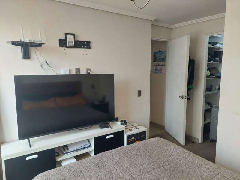 Centrico Departamento de 2 Dormitorios - Estacionamiento