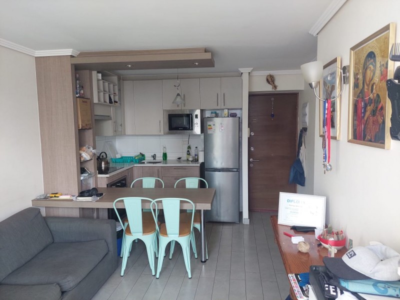 Centrico Departamento de 2 Dormitorios - Estacionamiento