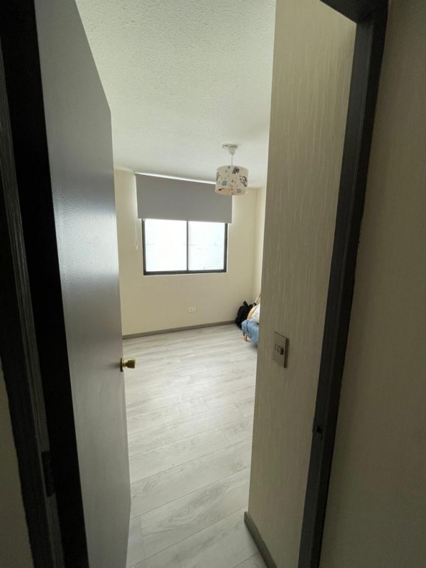 Gran Departamento de 72 Mt2 de 3D. Estacionamiento y Bodega