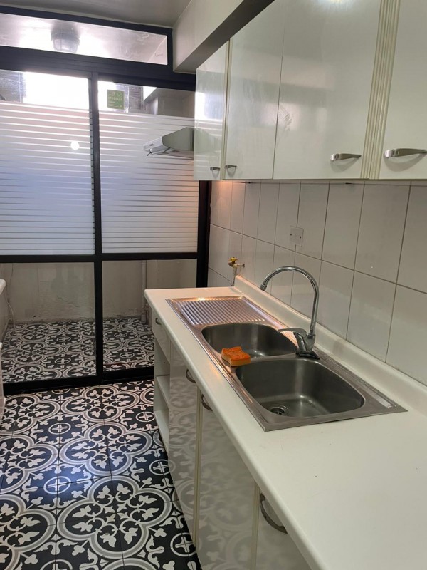Gran Departamento de 72 Mt2 de 3D. Estacionamiento y Bodega