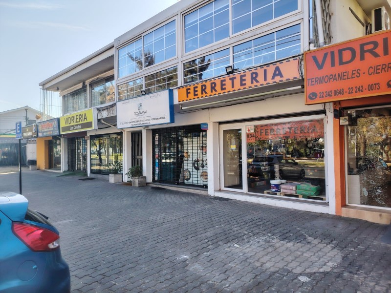 Barberia Funcionando Con Estacionamiento Clientes Fiel