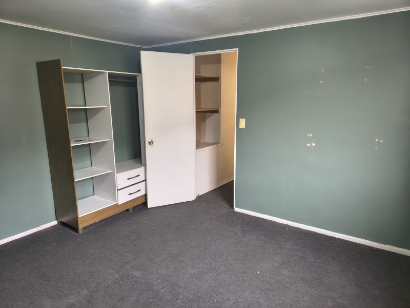 Casa de 2Do Piso 3 Dormitorios Con Entrada de Vehículos