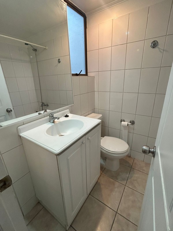 Se Vende Depto. 2° Piso en Quilpué A Pasos del Centro