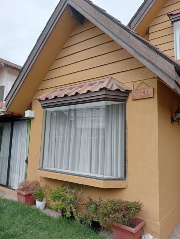 Se Vende Casa de Dos Pisos Peñablanca