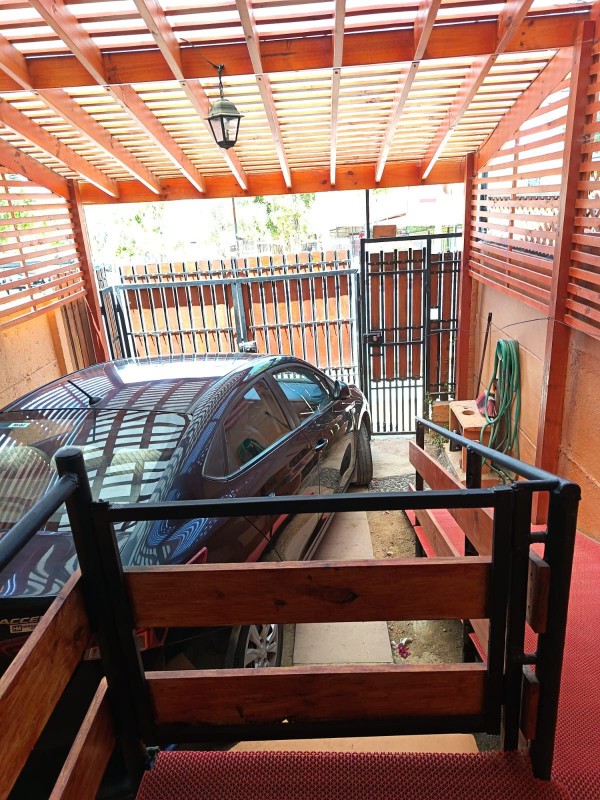 Se Vende Casa Dos Pisos Villa Alemana (Sk)
