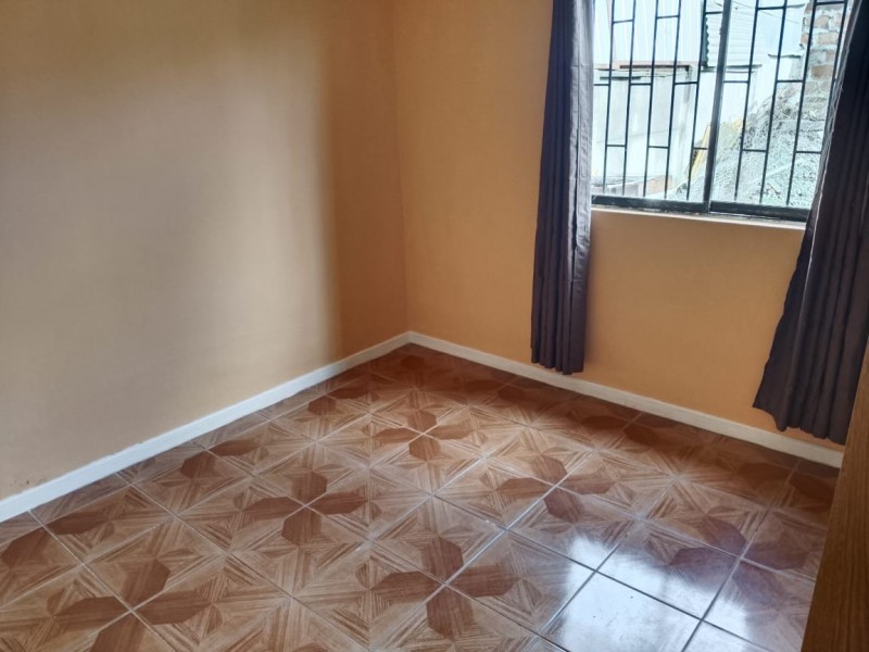 Se Vende Casa Sólida de 1 Piso Villa Alemana (Sk)