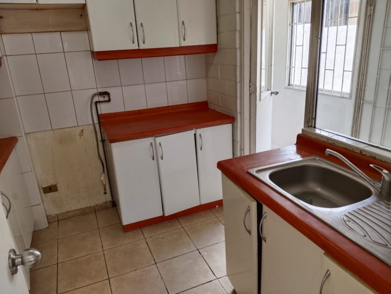 Se Vende Amplia Casa en los Pinos (Sk)