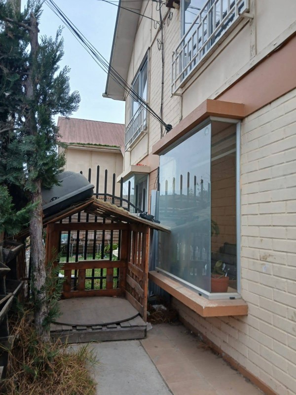 Se Vende Casa de Dos Pisos en Villa Alemana