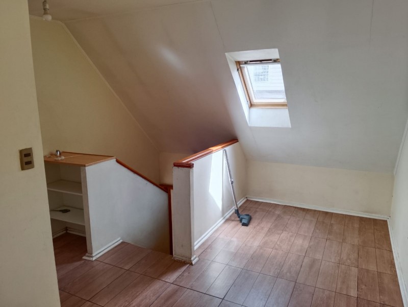 Se Vende Amplia Casa en los Pinos (Sk)