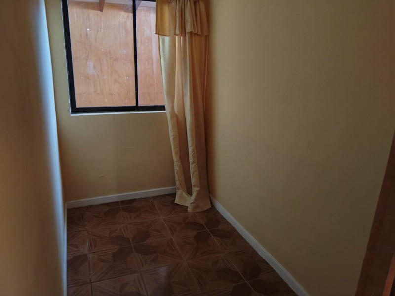 Se Vende Casa Sólida de 1 Piso Villa Alemana (Sk)