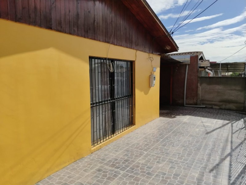 Se Vende Casa Sólida de 1 Piso Villa Alemana (Sk)