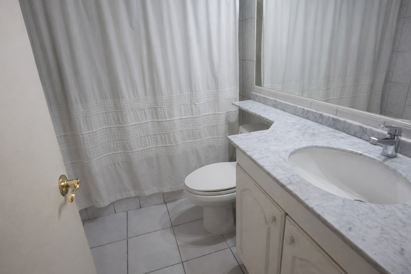 en Venta, 121M2, 3D 3B, las Arañas - la Reina