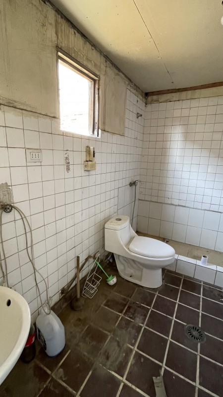 Amplia Casa Ideal para Remodelar