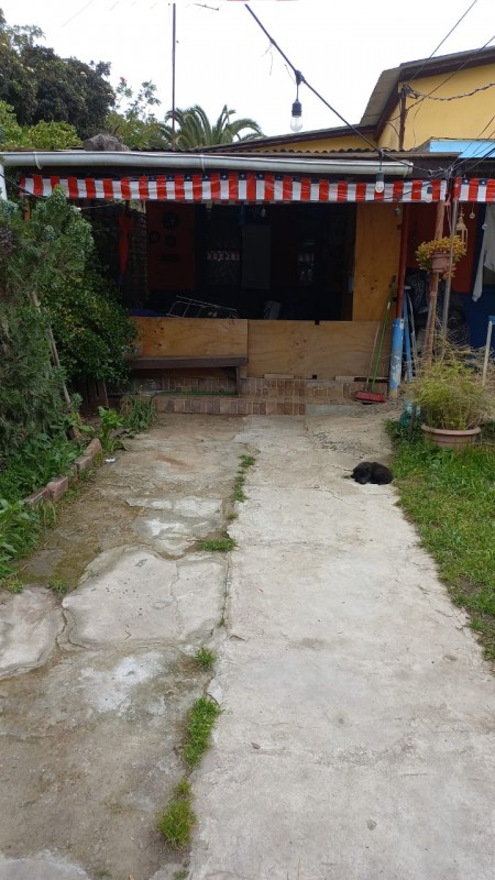 Vendo Amplia Propiedad Con Amplio Terreno