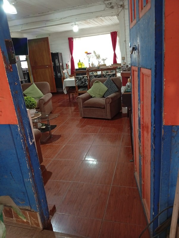 Vendo Amplia Propiedad Con Amplio Terreno