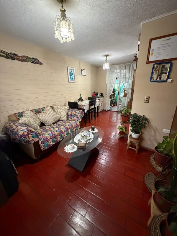 Vendo Casa Pareo Simple Dos Pisos Villa Alemana