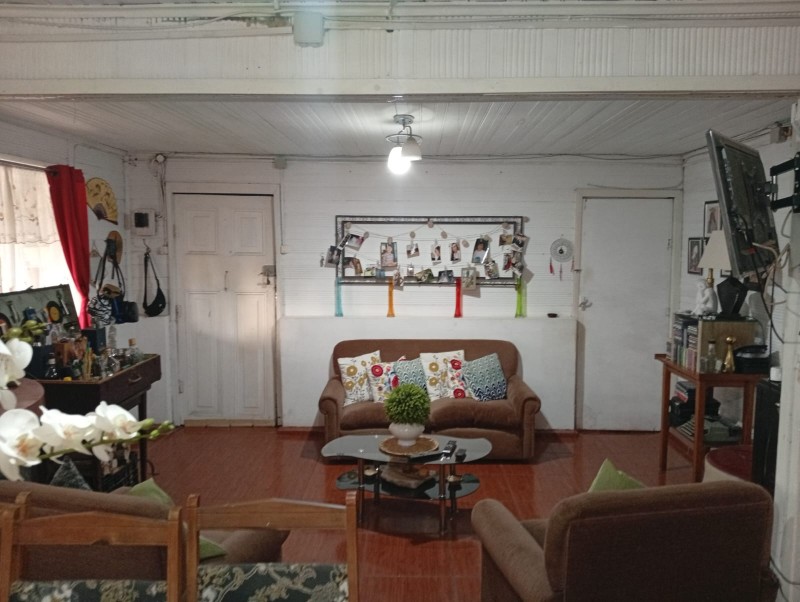 Vendo Amplia Propiedad Con Amplio Terreno