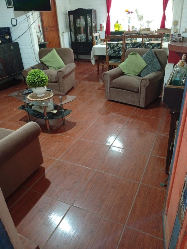 Vendo Amplia Propiedad Con Amplio Terreno