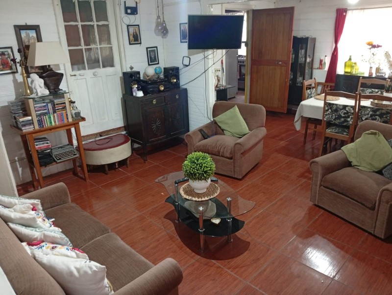 Vendo Amplia Propiedad Con Amplio Terreno