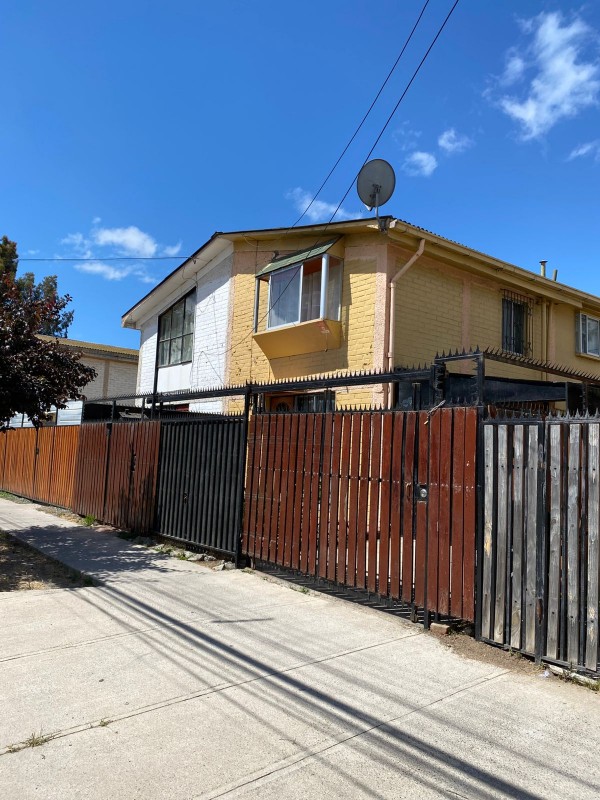 Casa Dos Pisos Pareo Simple Belloto Norte Quilpue